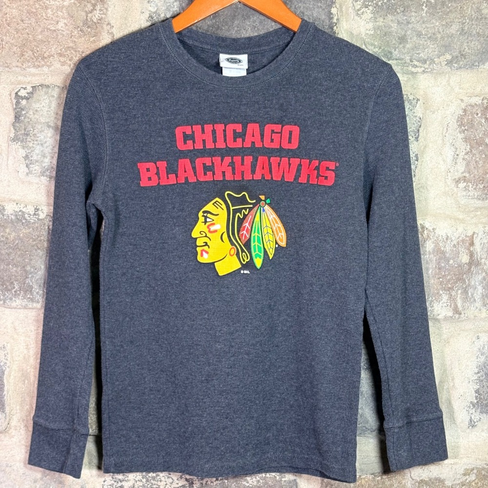 NHL Chicago Blackhawks Woman's Small Gray Waffle Knit Long Sleeve Thermal Shirt